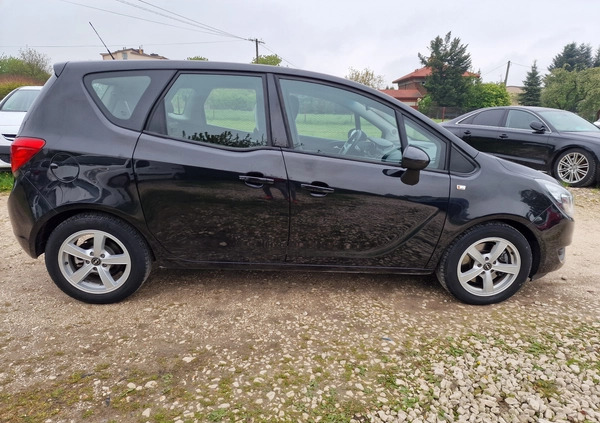 Opel Meriva cena 36900 przebieg: 31450, rok produkcji 2014 z Mielec małe 277